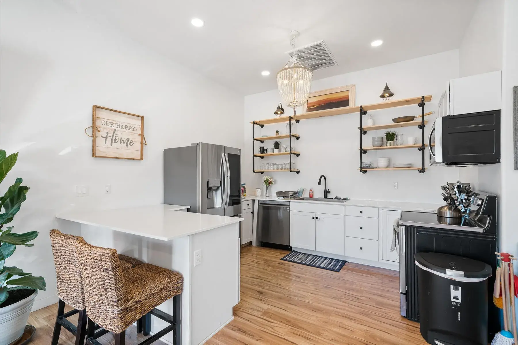 Santaquin Utah Basement Apartment Kitchen