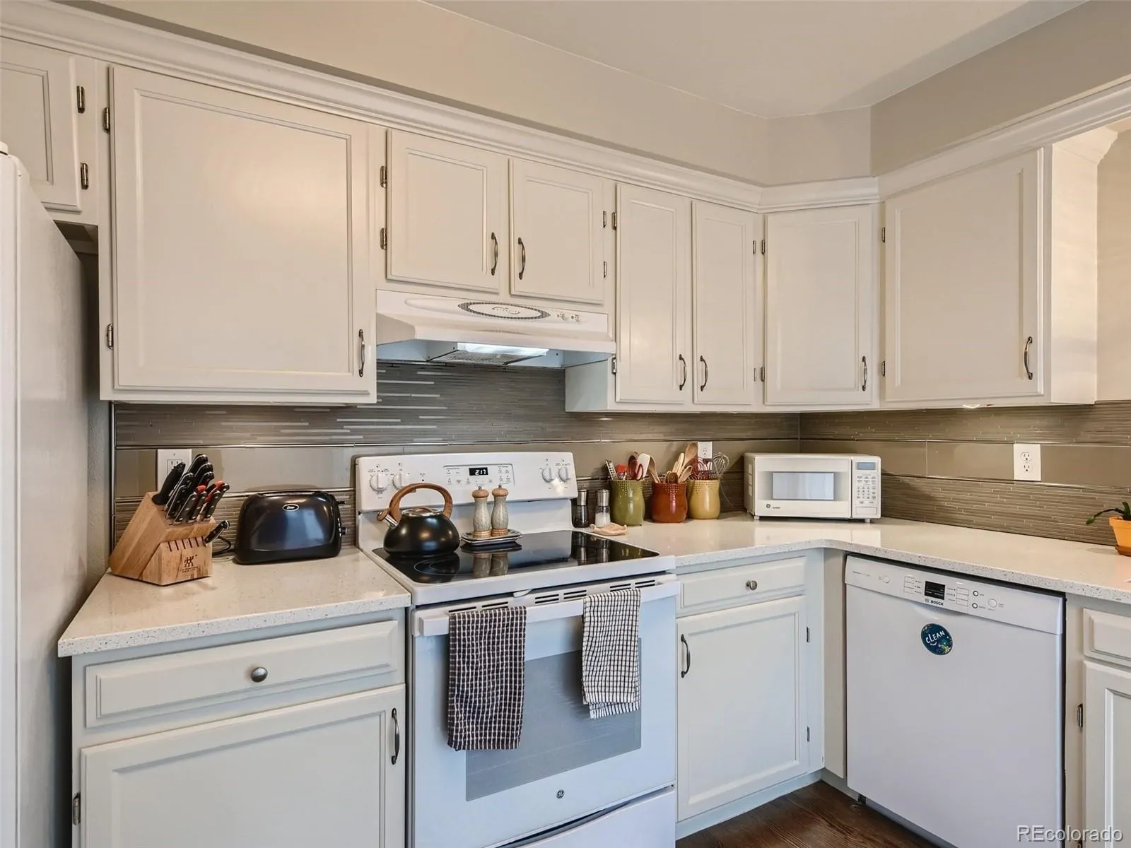 Santaquin Utah Basement Finish- small kitchen